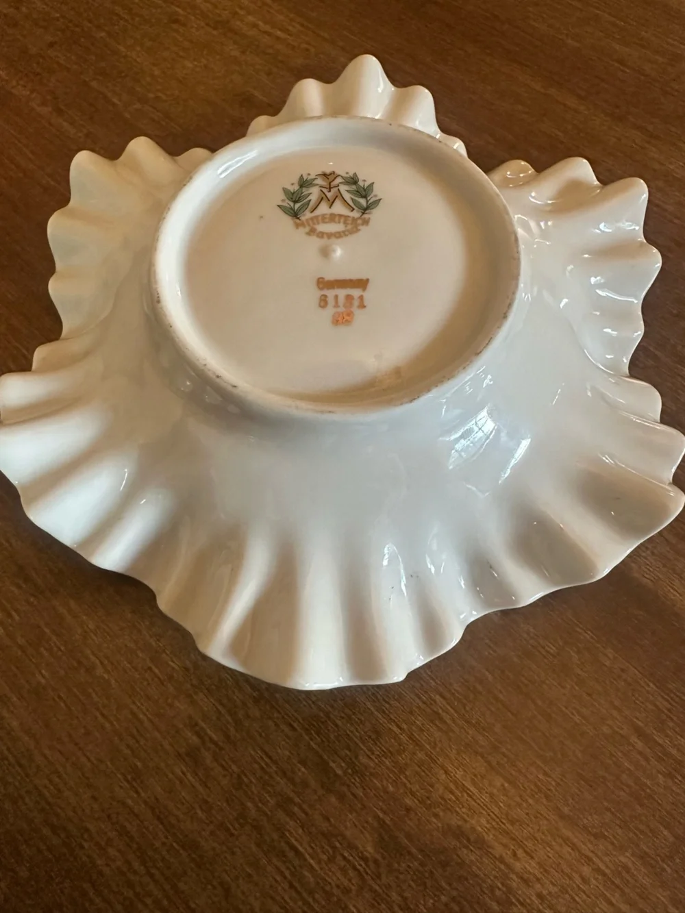 Vintage Mitterteich Bavaria Ruffled Plate